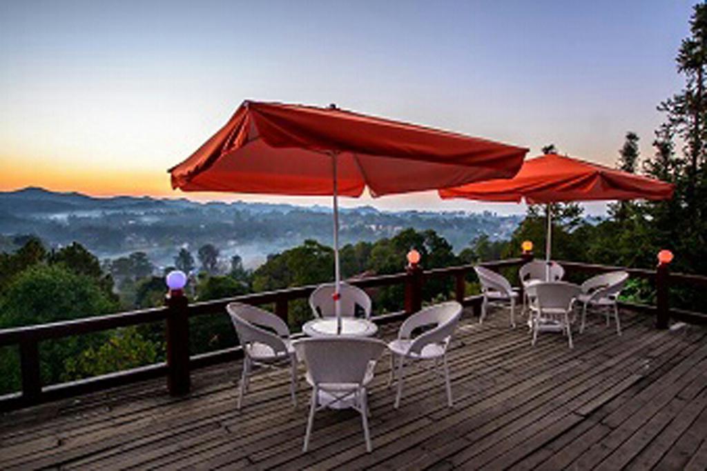 Hill Top Villa Hotel Калау Екстериор снимка