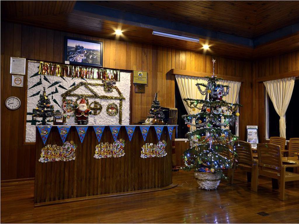 Hill Top Villa Hotel Калау Екстериор снимка