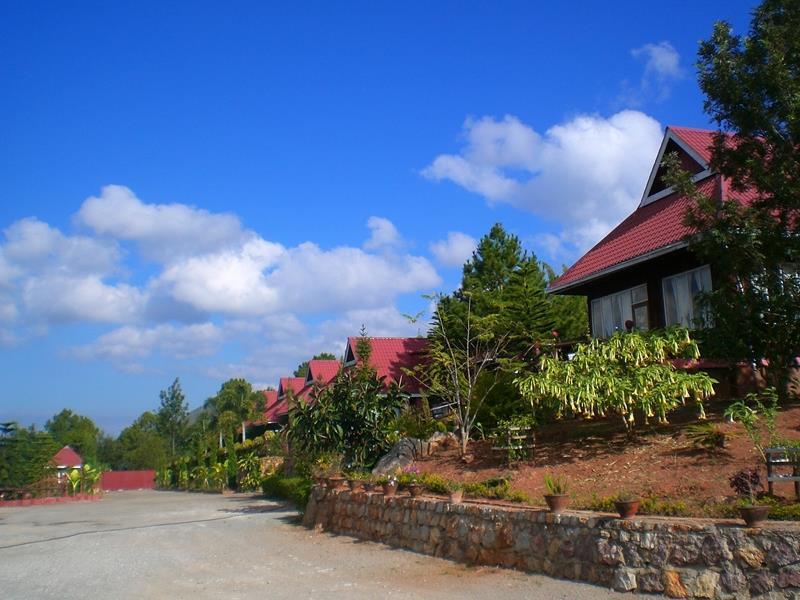Hill Top Villa Hotel Калау Екстериор снимка