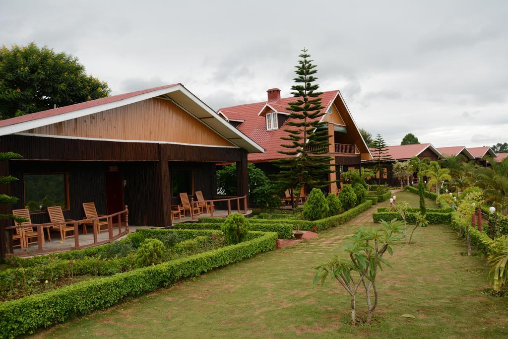 Hill Top Villa Hotel Калау Екстериор снимка
